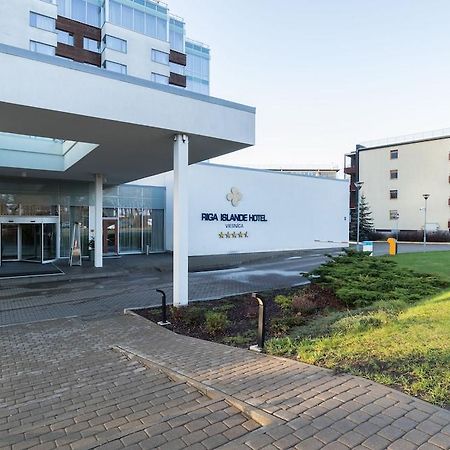 Riga Islande Hotel With Free Parking Exterior photo